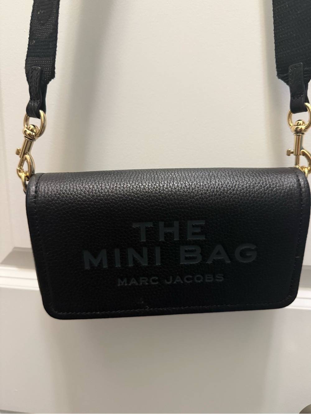 Marc Jacobs The Mini Bag Black Pebbled Mini Crossbody